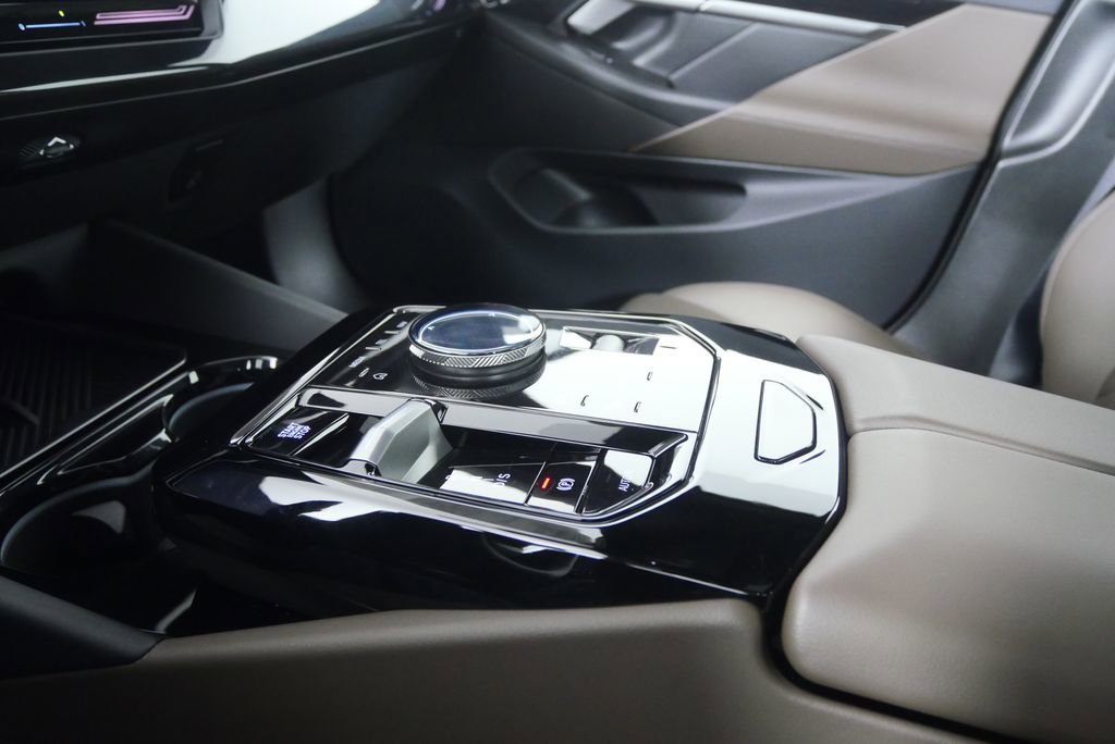 Used 2025 BMW 530i 530i image 21