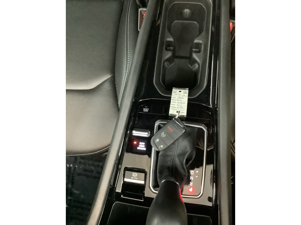 Used 2025 Jeep Compass Limited AWD/4WD image 19