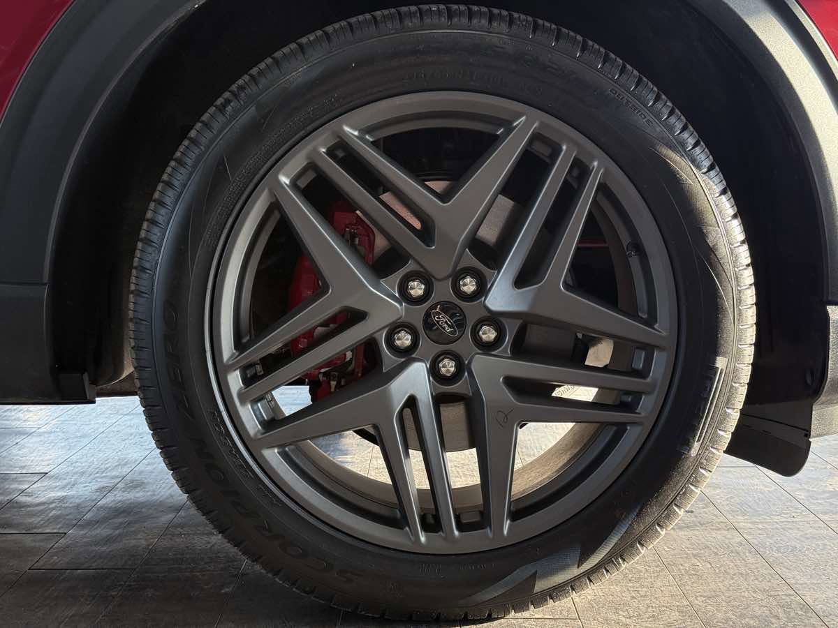 Used 2026 Ford Explorer ST w/ Sun And Sound Package image 40