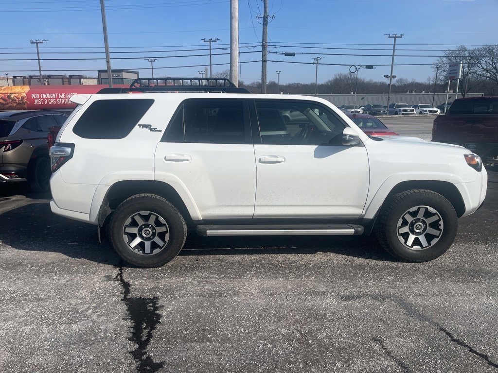 Used 2020 Toyota 4Runner TRD Off-Road Premium image 5