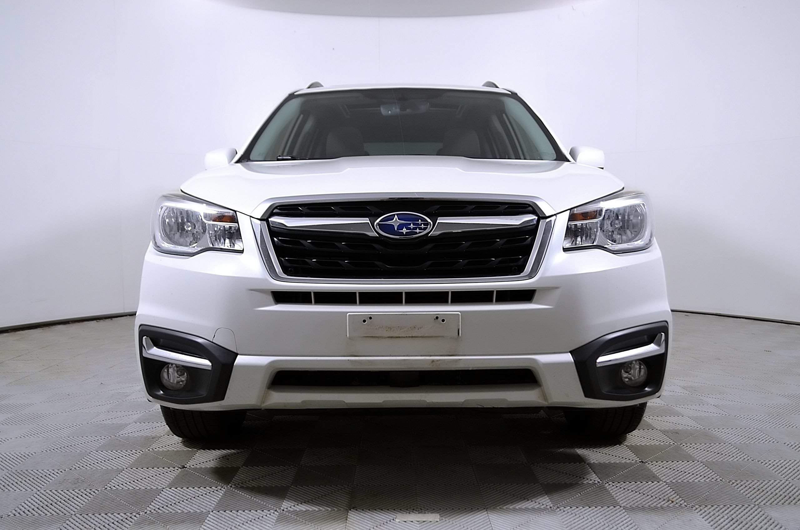 Used 2018 Subaru Forester 2.5i Limited w/ Popular Package #3B AWD/4WD image 5