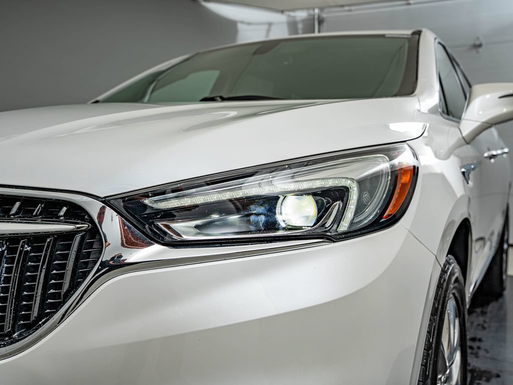 Used 2019 Buick Enclave Essence FWD image 13