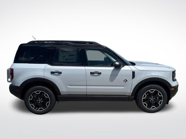 New 2026 Ford Bronco Sport Outer Banks AWD/4WD image 9