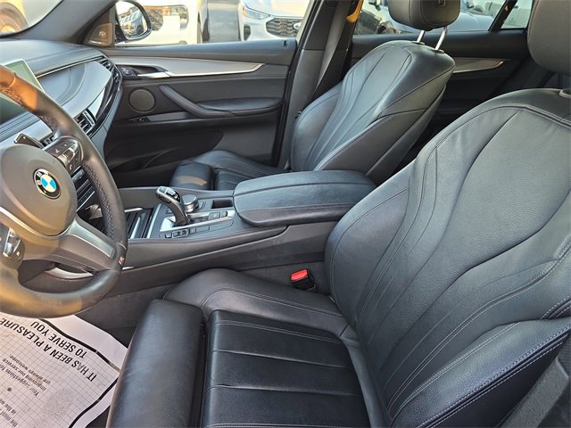 Used 2019 BMW X6 sDrive35i w/ M Sport Package image 21