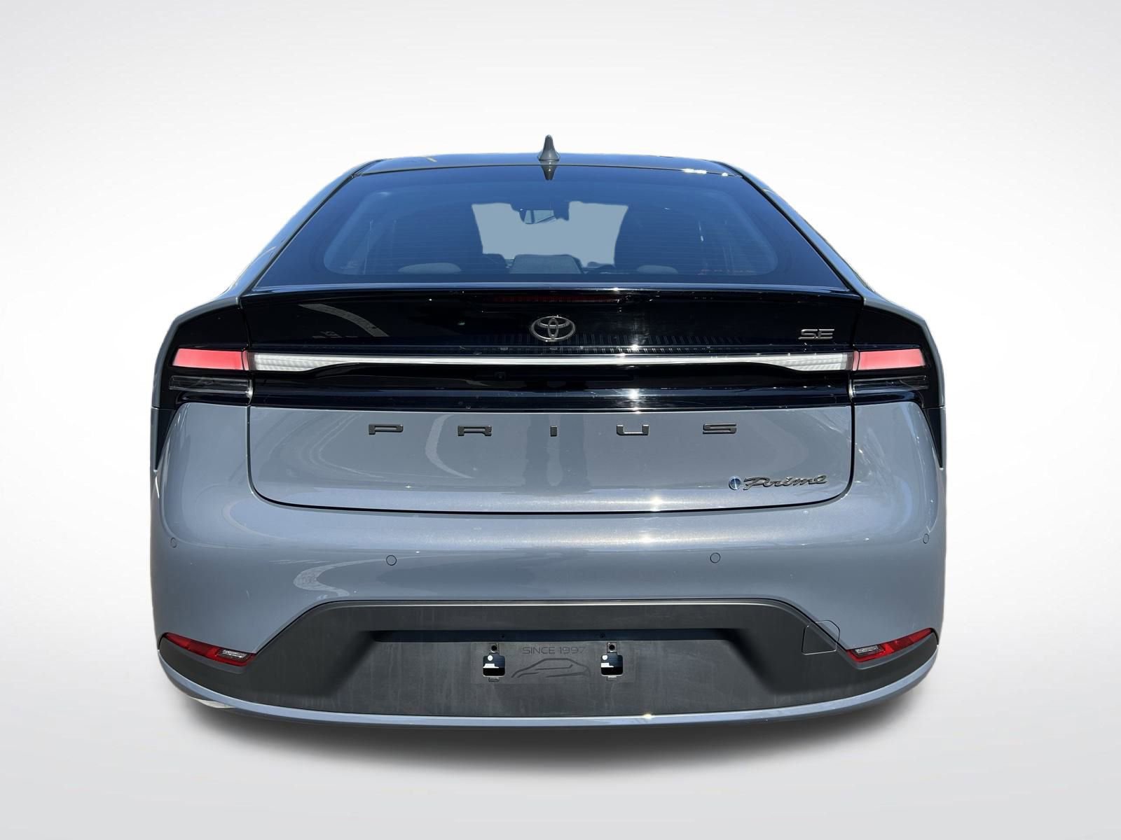 Used 2024 Toyota Prius Prime SE image 7
