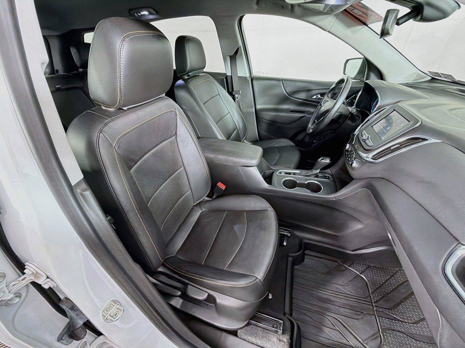 Used 2020 Chevrolet Equinox LT w/ Sport Edition AWD/4WD image 30