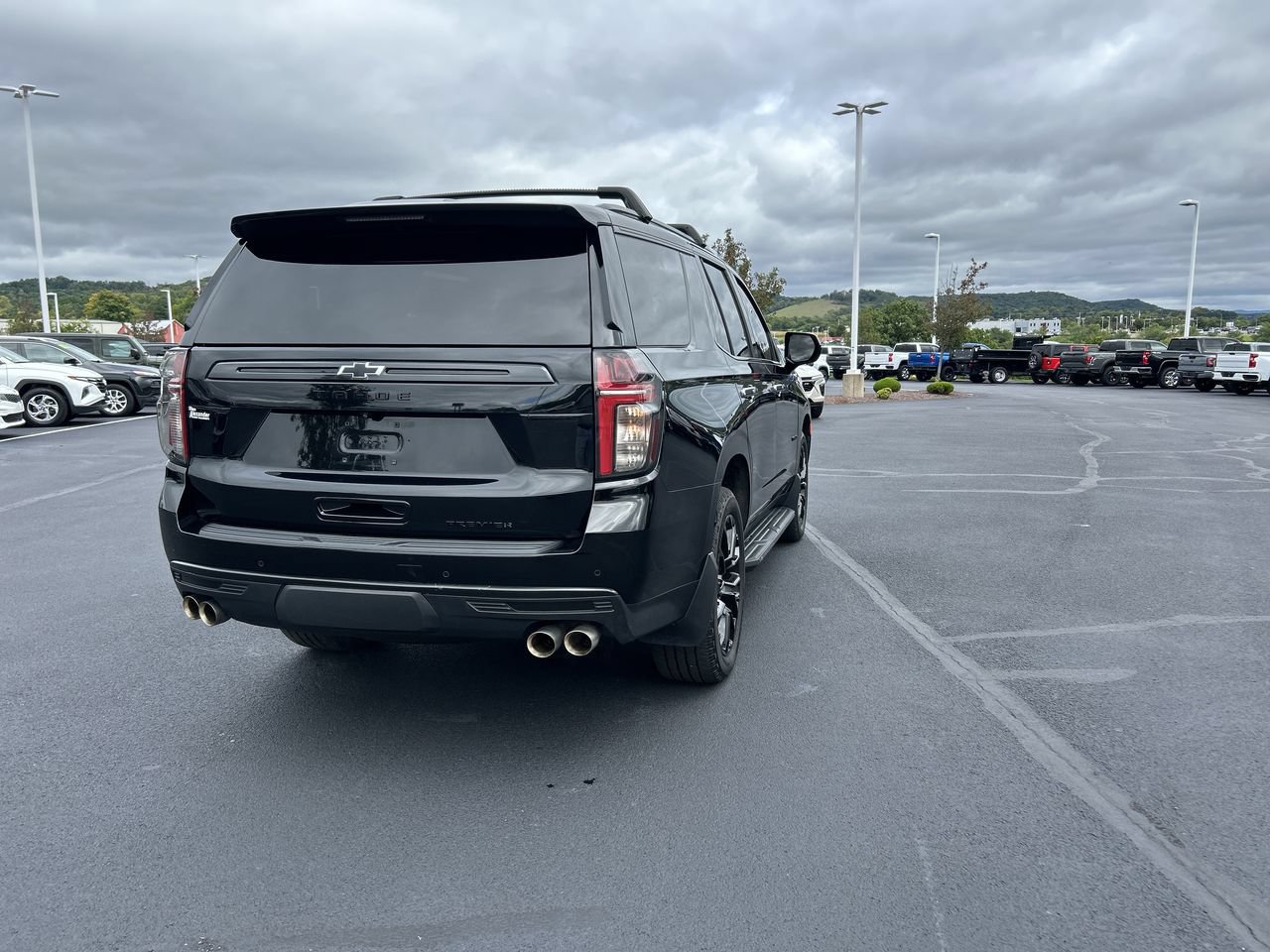 Used 2022 Chevrolet Tahoe Premier AWD/4WD image 7