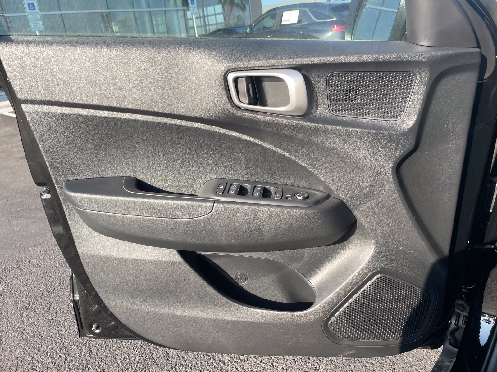 New 2026 Hyundai Venue SEL FWD image 9