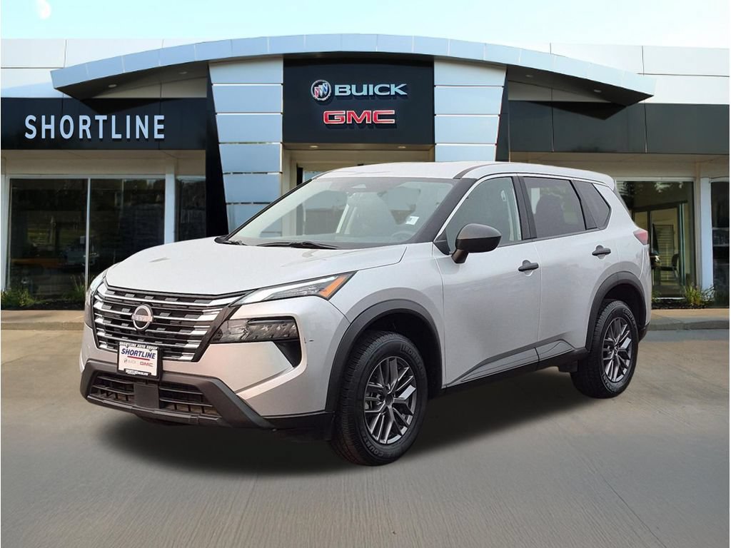 Used 2024 Nissan Rogue S AWD/4WD image 5