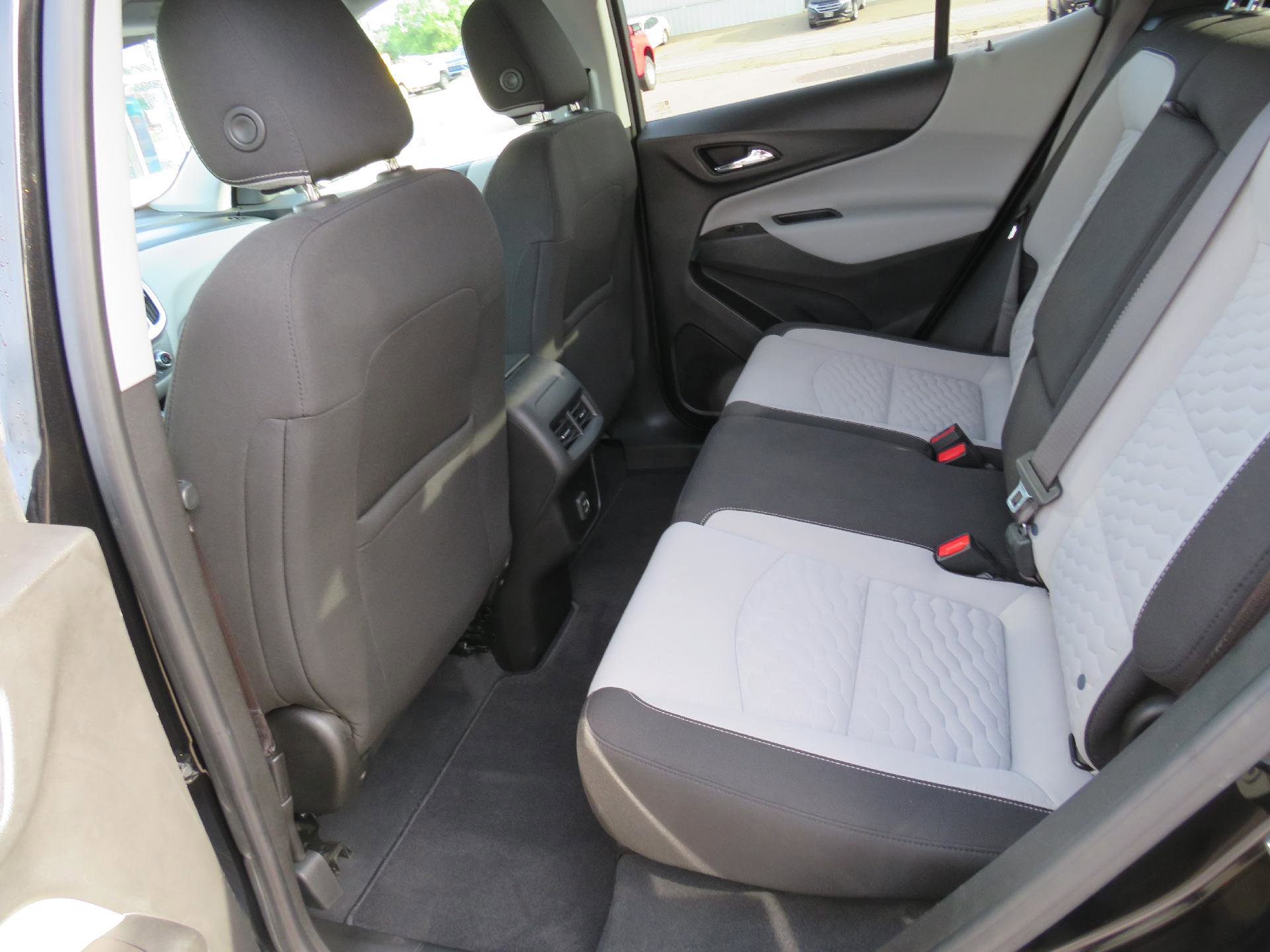 Used 2021 Chevrolet Equinox LT image 8