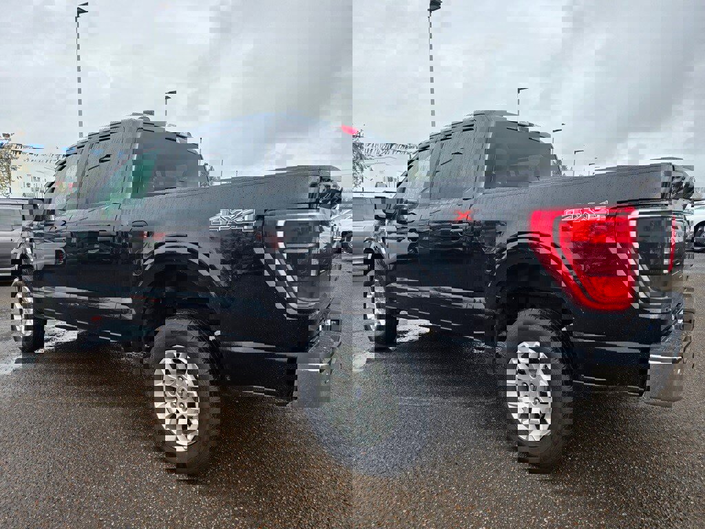 Used 2023 Ford F150 XLT image 29