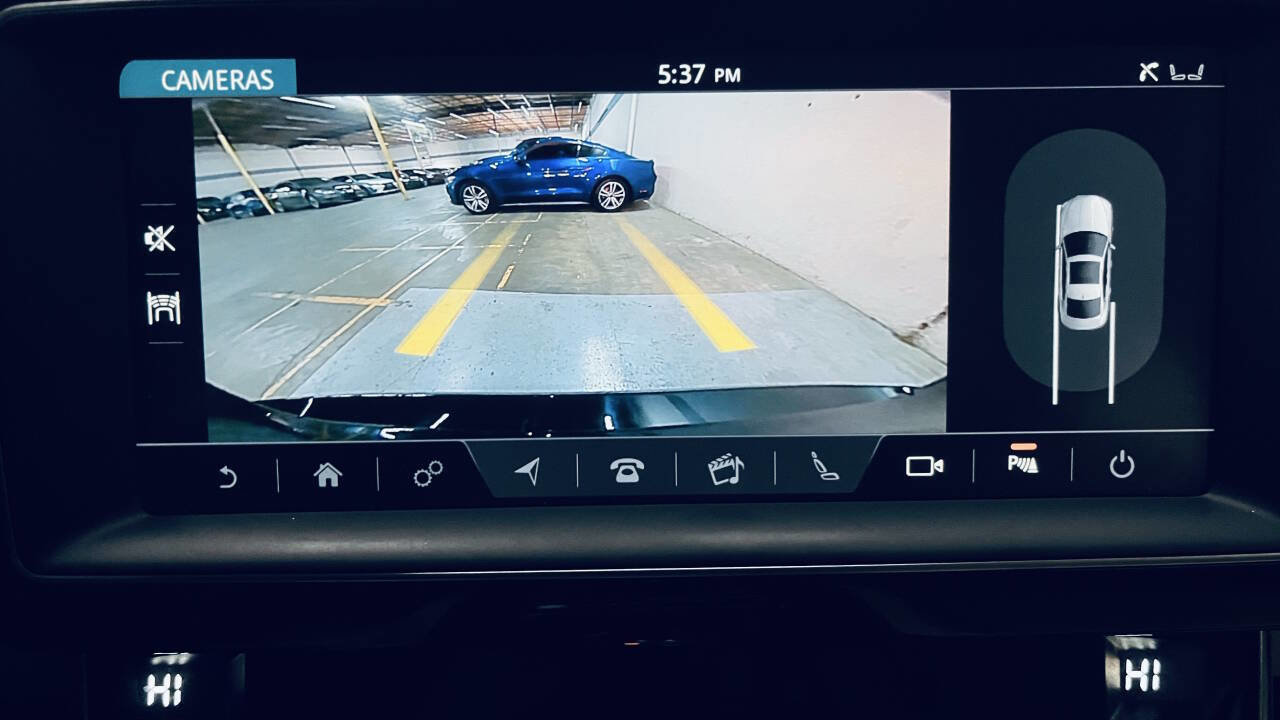 Used 2019 Jaguar XE Prestige image 32