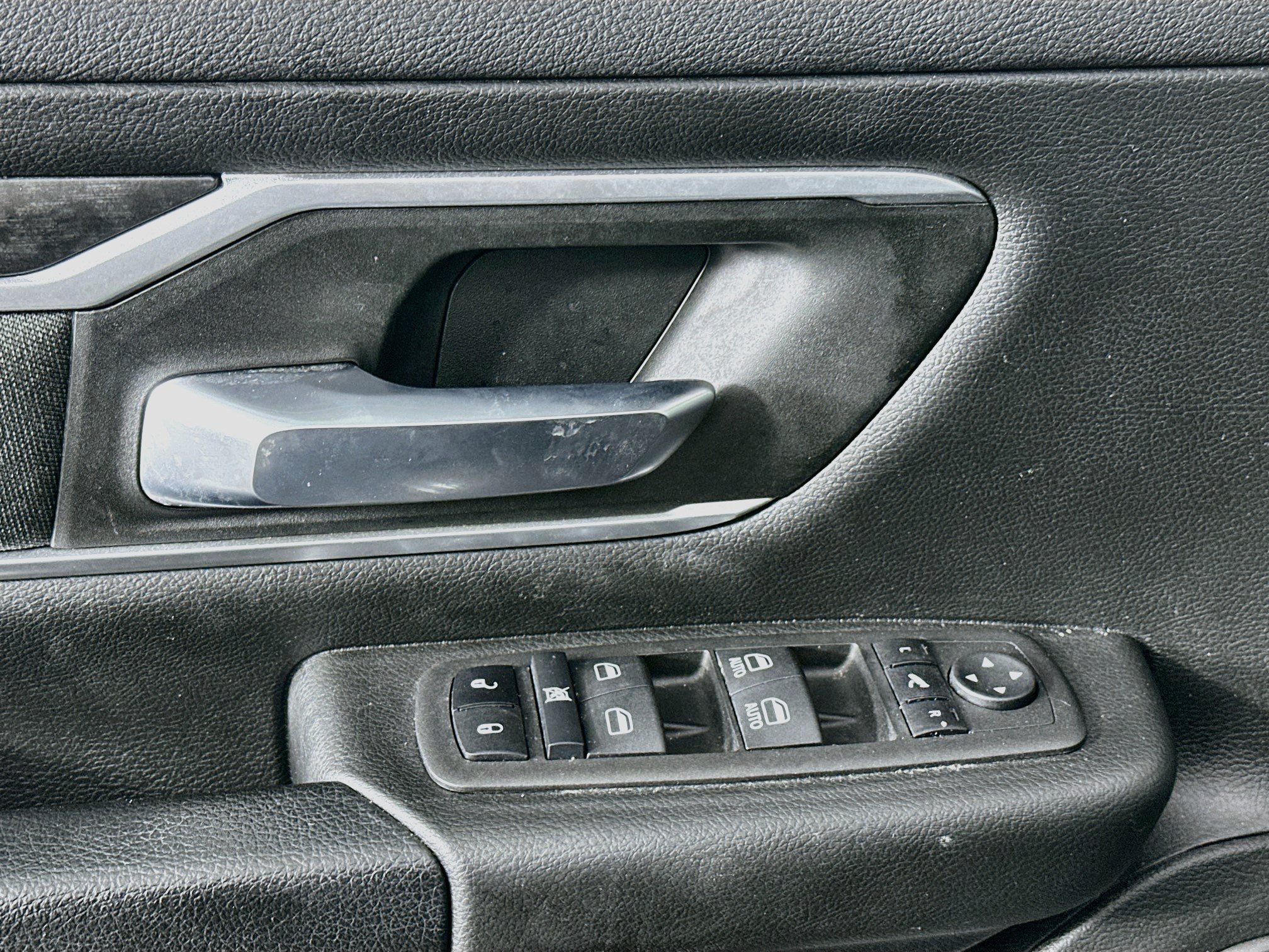 Used 2023 RAM 1500 Big Horn AWD/4WD image 15
