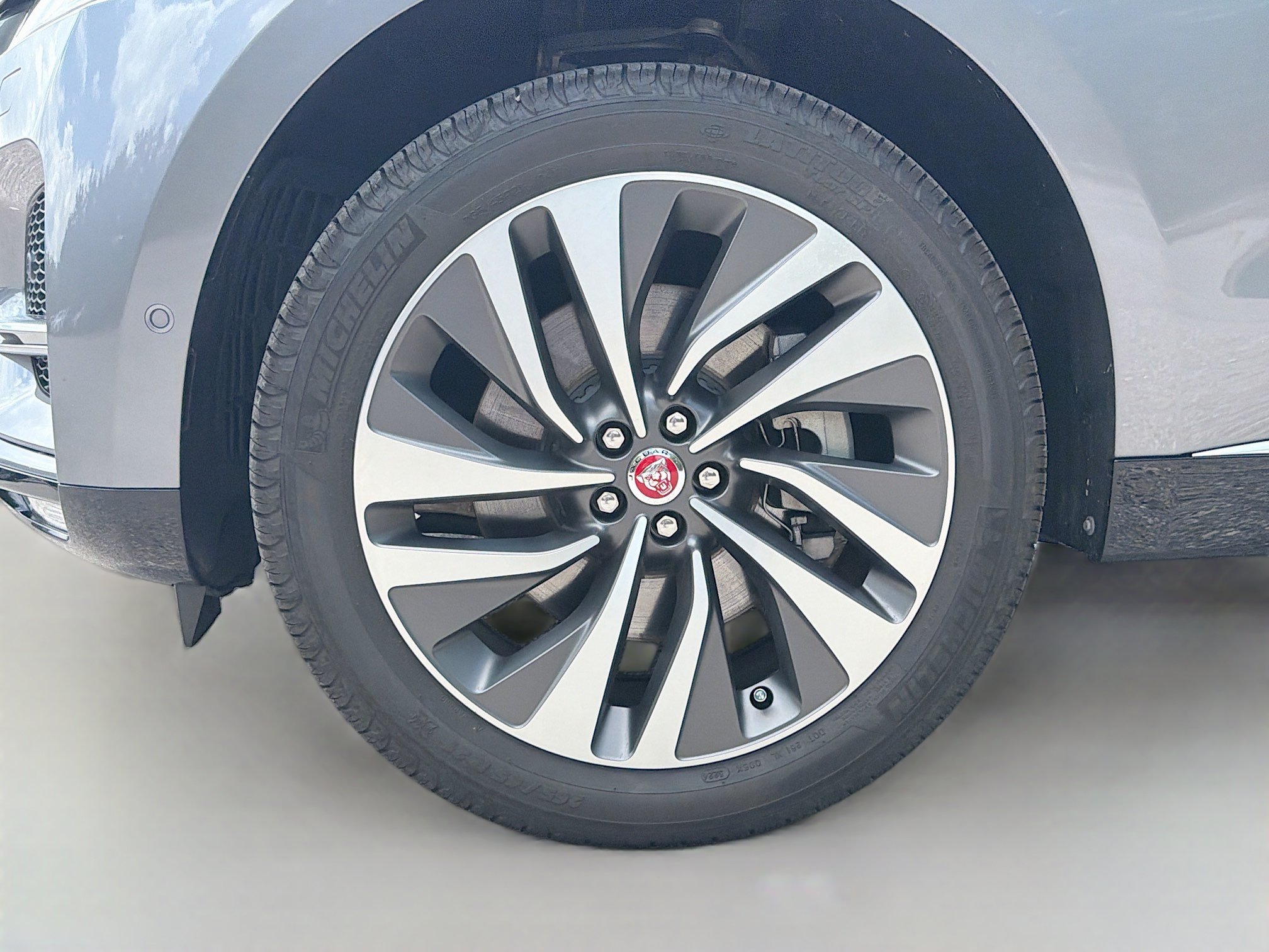 Used 2021 Jaguar F-PACE S AWD/4WD image 42