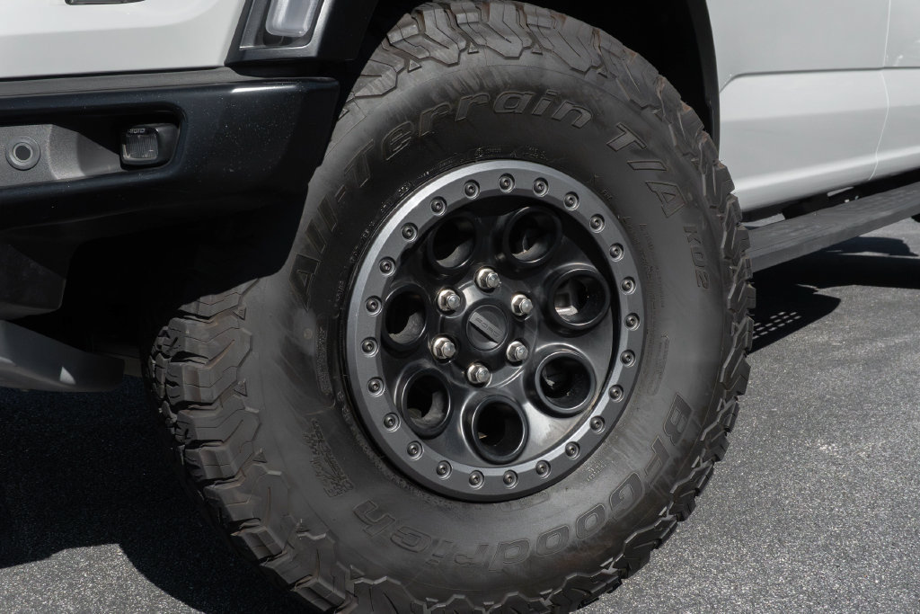 Used 2024 Ford F150 Raptor AWD/4WD image 2