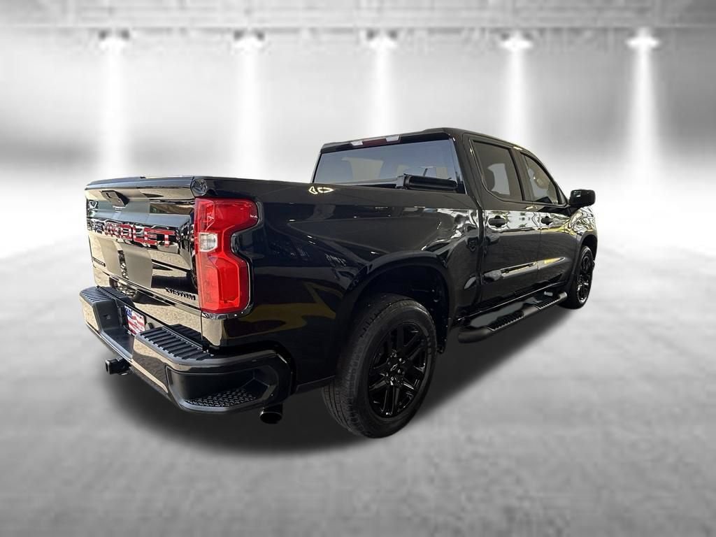 Used 2020 Chevrolet Silverado 1500 Custom w/ Rally Edition RWD image 4