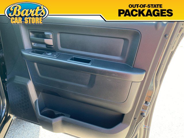 Used 2016 RAM 1500 ST AWD/4WD image 13
