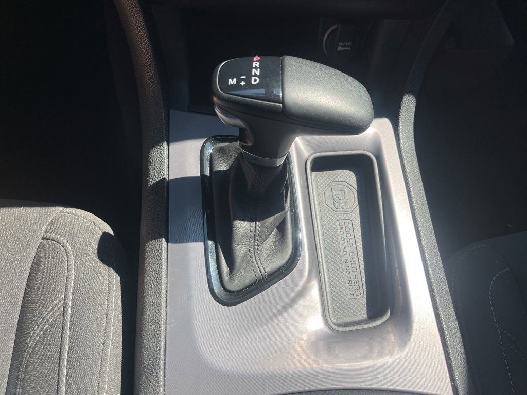 Used 2023 Dodge Charger SXT w/ Blacktop Package image 12