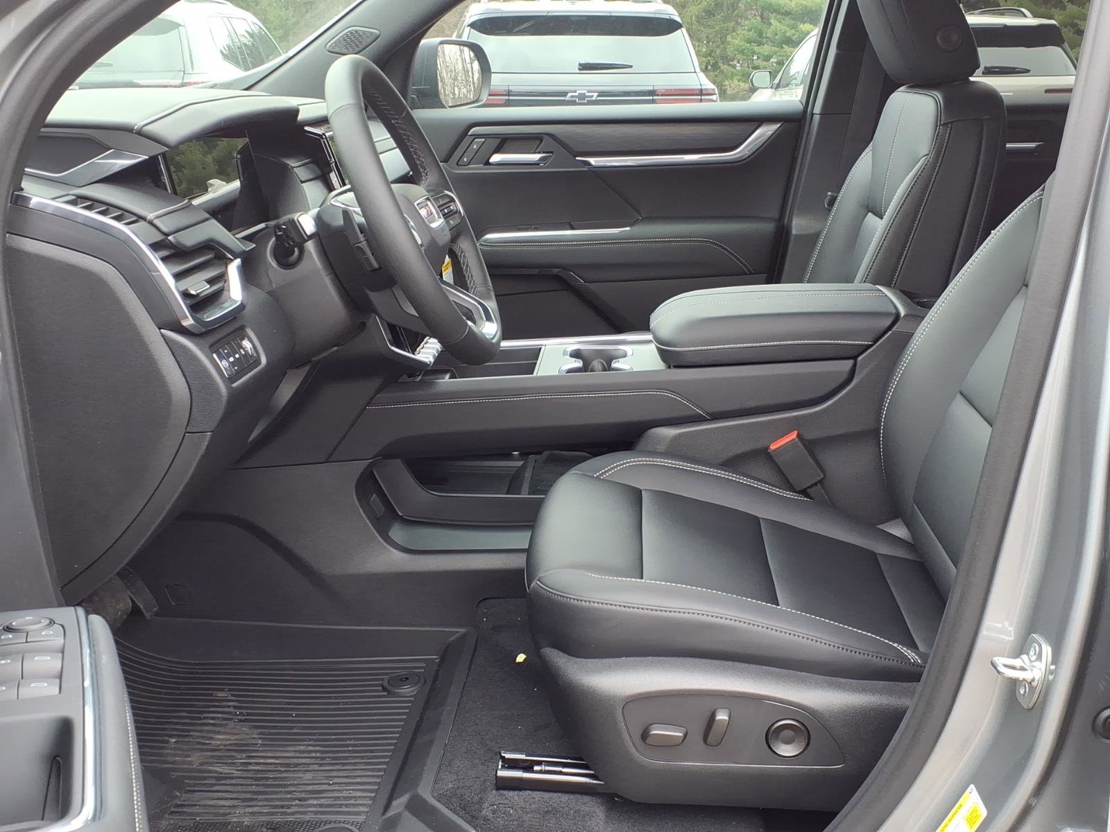 New 2026 GMC Acadia Elevation w/ Black Edition AWD/4WD image 13