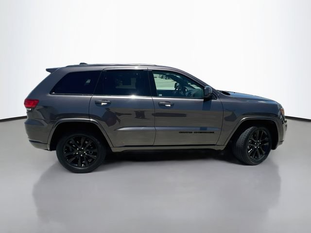 Used 2021 Jeep Grand Cherokee Laredo X RWD image 9