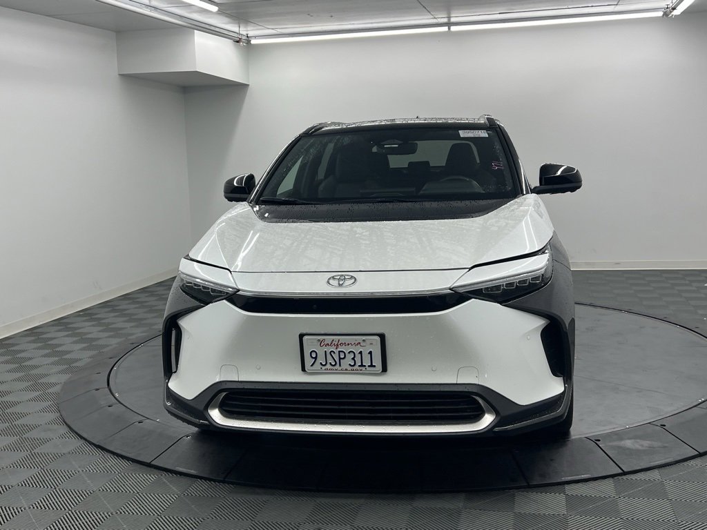 Used 2023 Toyota bZ4X Limited image 6
