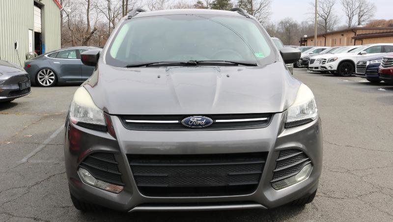 Used 2014 Ford Escape SE w/ Equipment Group 201A image 2