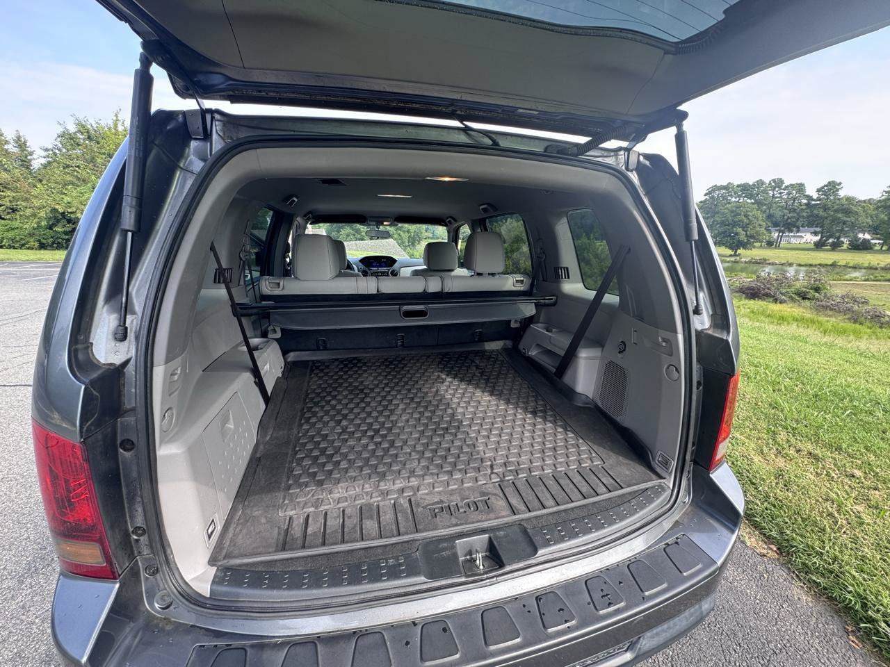 Used 2013 Honda Pilot LX image 10