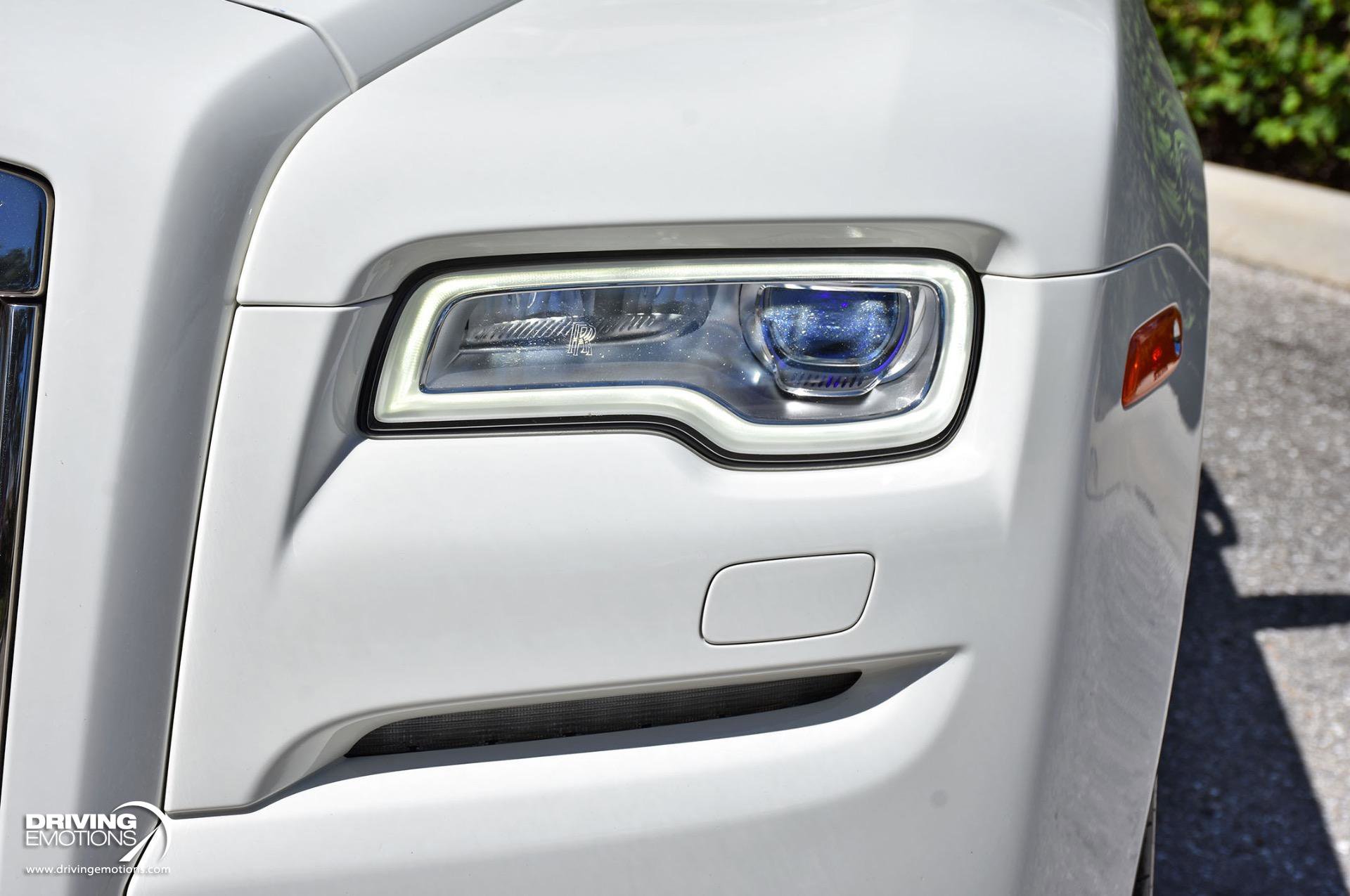 Used 2015 Rolls-Royce Ghost image 36