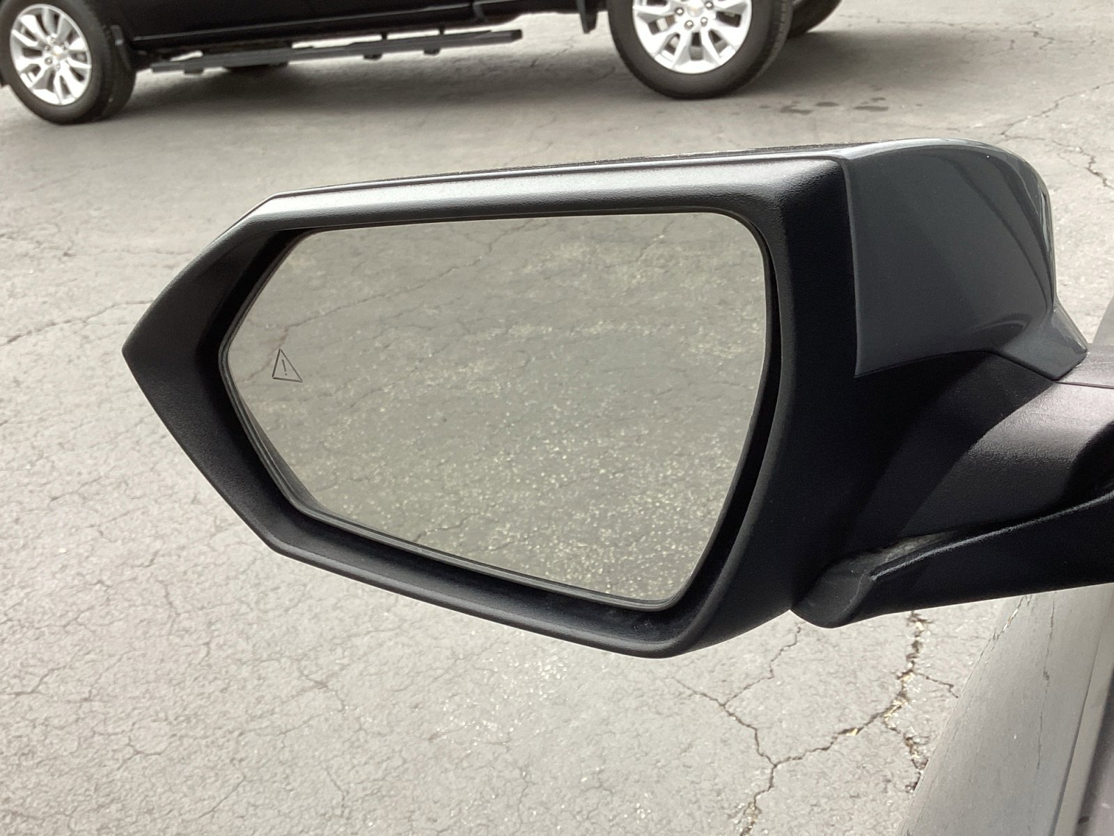 Used 2024 Hyundai Elantra SEL image 31