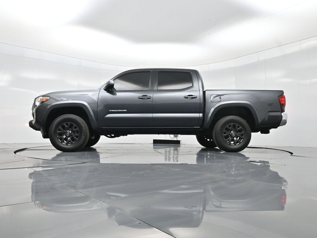 Used 2022 Toyota Tacoma SR5 image 46