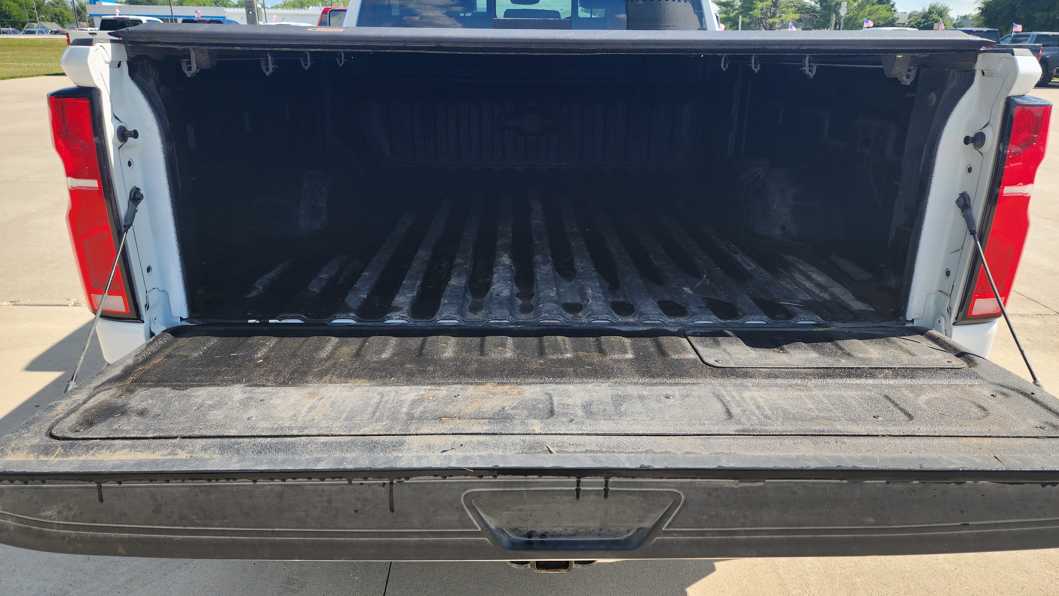 Used 2026 Chevrolet Silverado 3500 LTZ w/ LTZ Plus Package AWD/4WD image 6