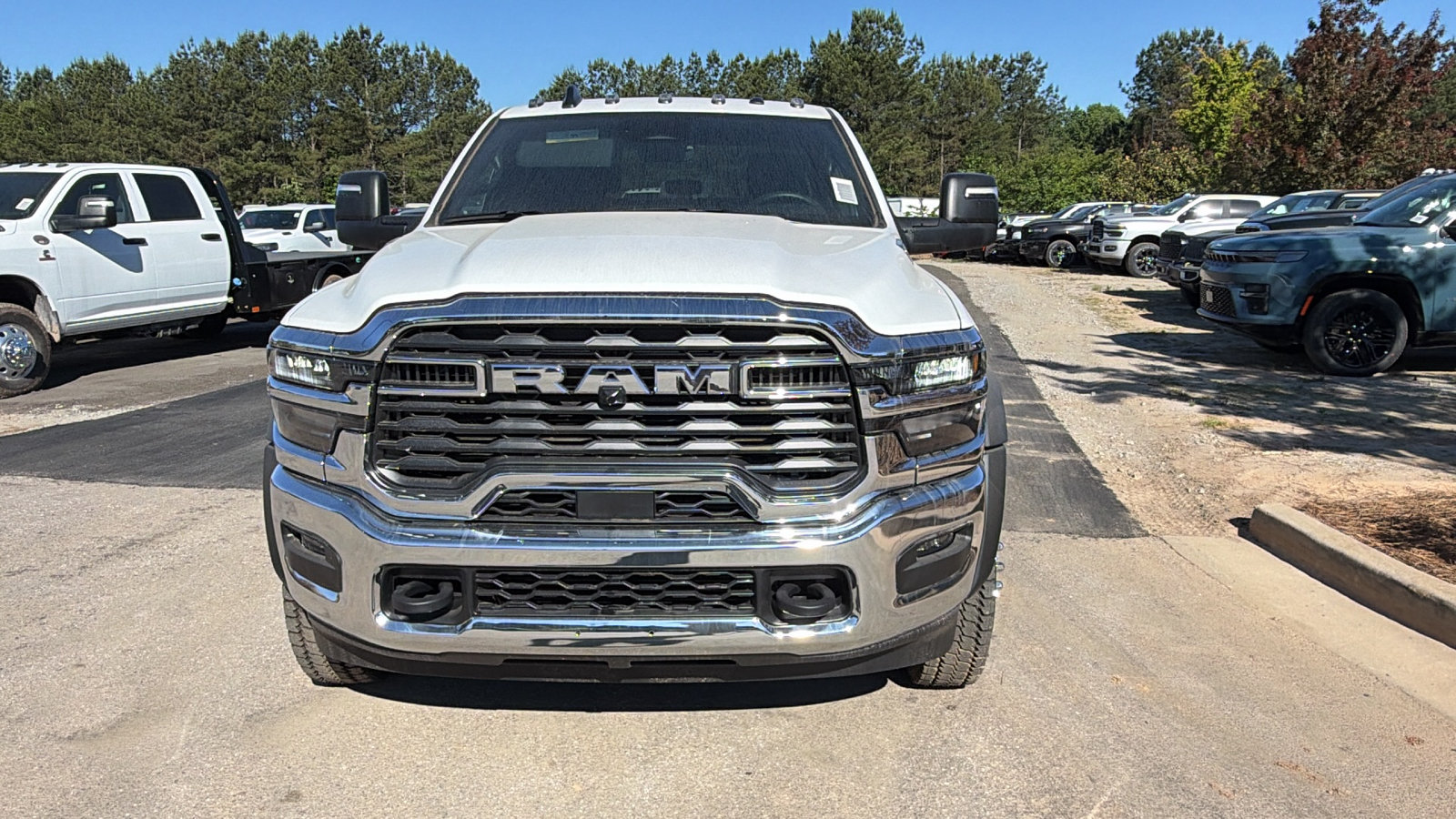 New 2026 RAM 5500 Tradesman w/ Chrome Appearance Group AWD/4WD image 3