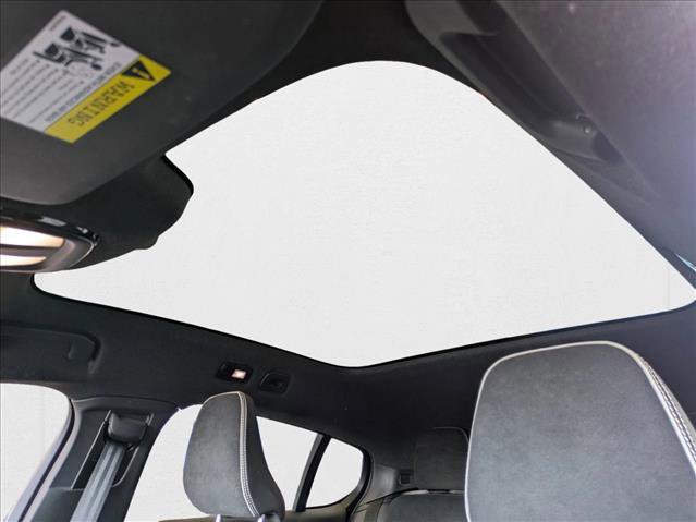 Used 2023 Volvo C40 P8 Recharge Ultimate image 16