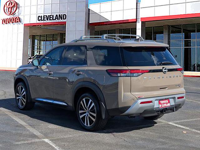 Used 2024 Nissan Pathfinder Platinum w/ Cargo Package image 5