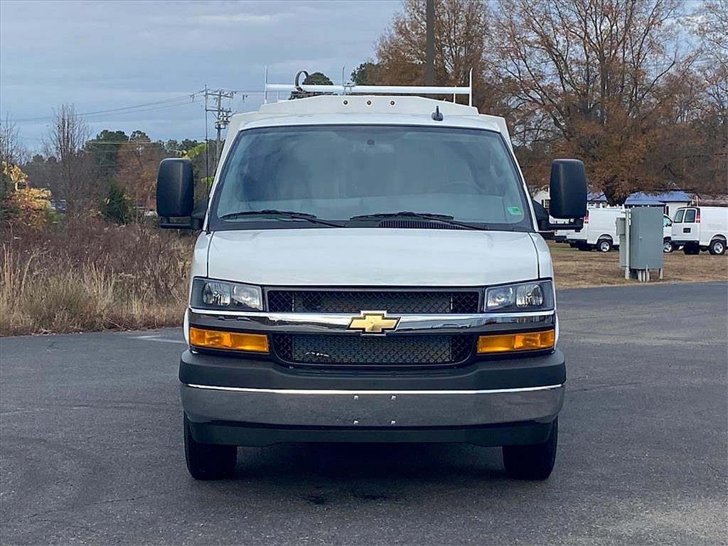 New 2025 Chevrolet Express 3500 Work Van w/ Power Convenience Package image 6