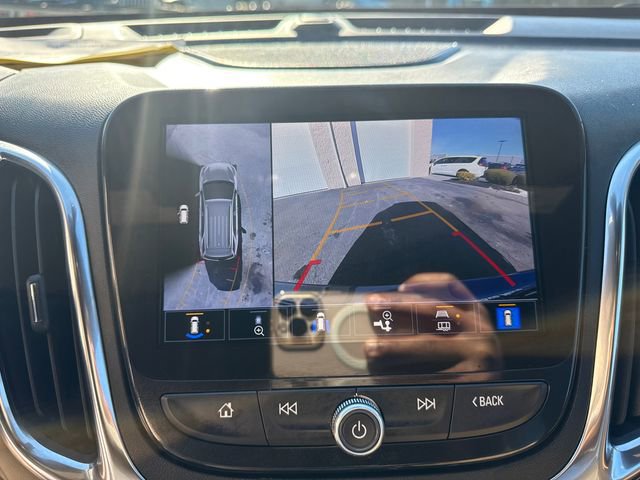 Used 2024 Chevrolet Equinox Premier image 34