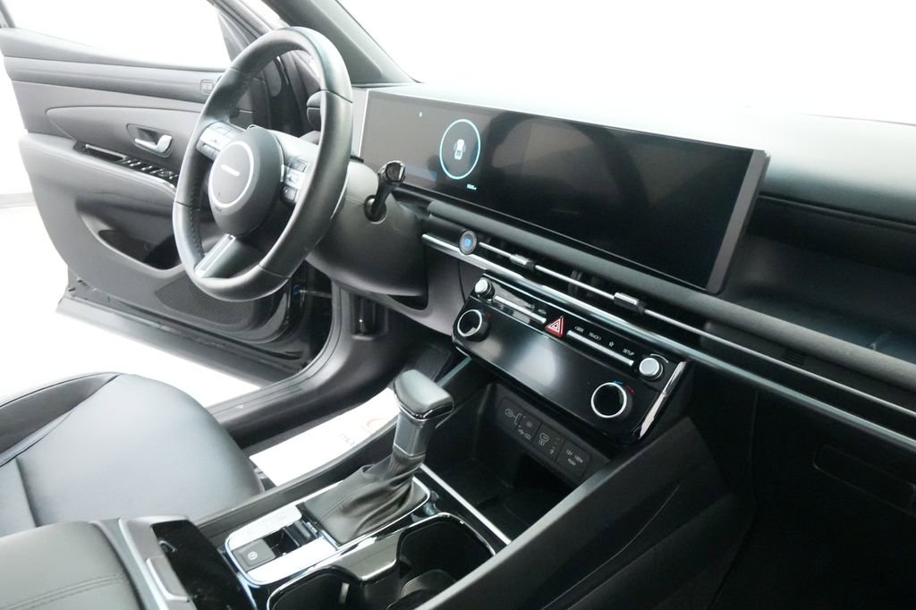 Used 2026 Hyundai Santa Cruz Limited image 30