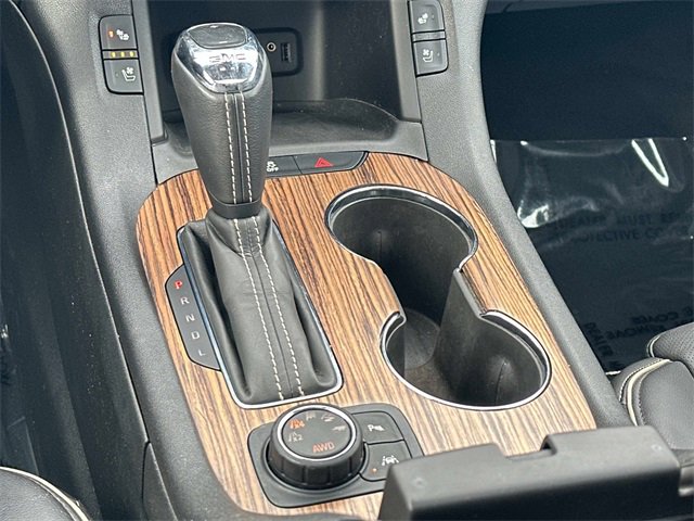 Used 2017 GMC Acadia Denali w/ Technology Package image 5