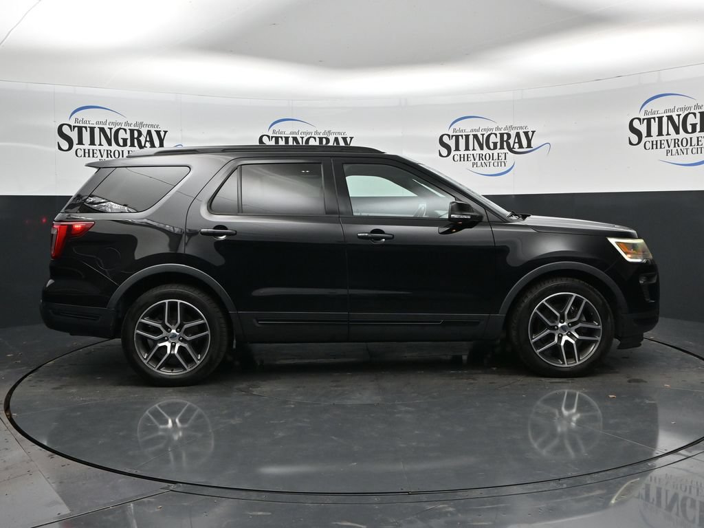 Used 2018 Ford Explorer Sport w/ Equipment Group 401A AWD/4WD image 8