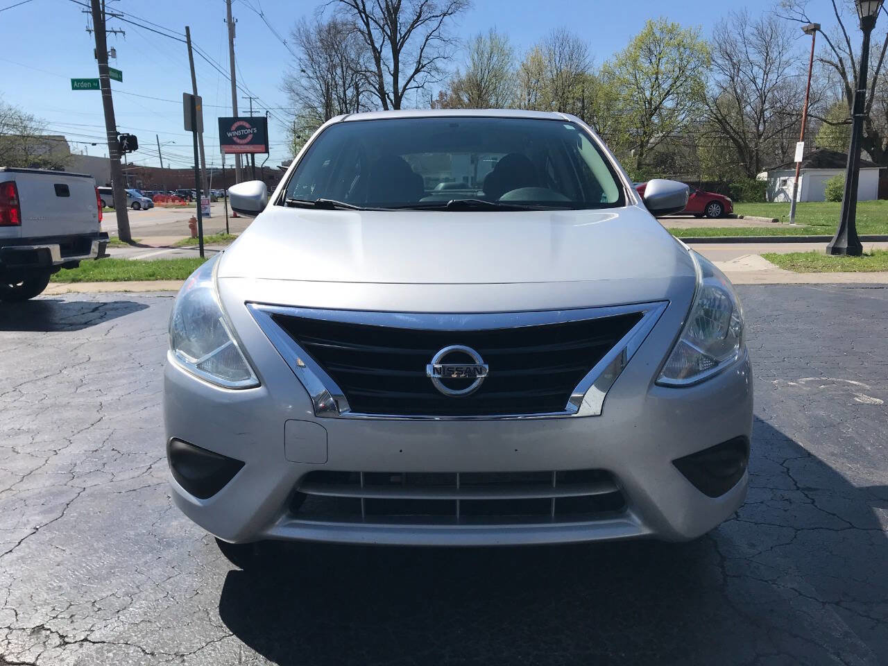Used 2016 Nissan Versa S image 2