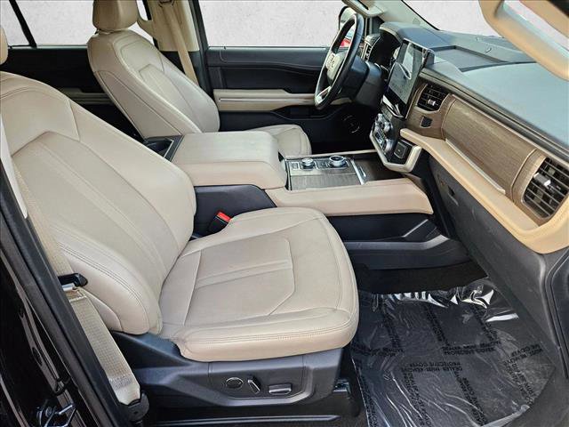 Used 2024 Ford Expedition Max Limited image 23
