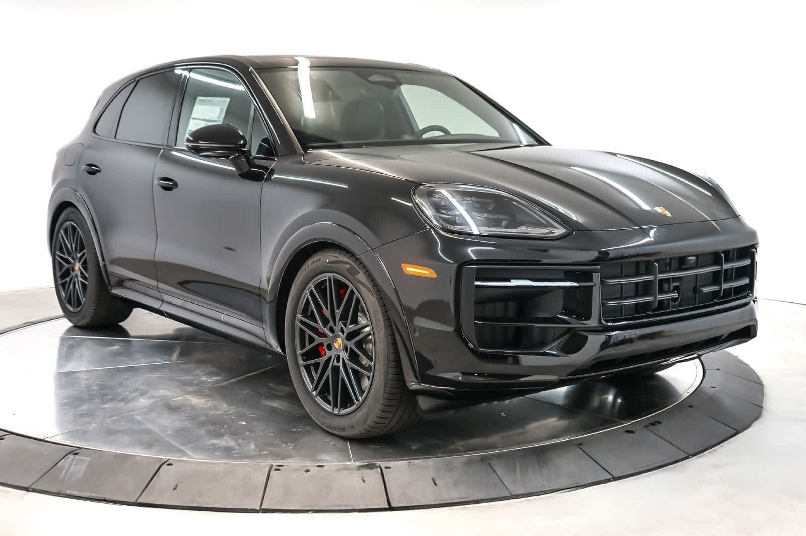 New 2026 Porsche Cayenne GTS AWD/4WD image 7