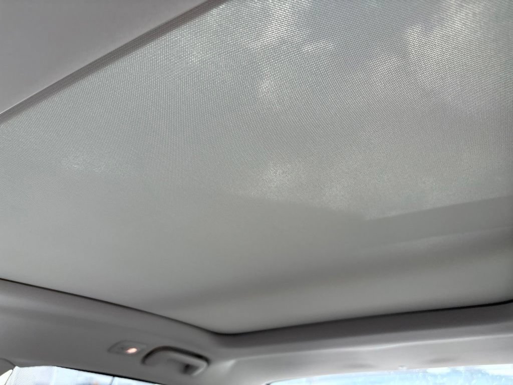 Certified 2023 Volvo S90 B6 Plus AWD/4WD image 25