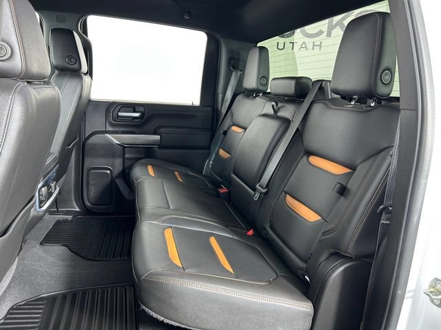 Used 2022 GMC Sierra 3500 AT4 AWD/4WD image 15