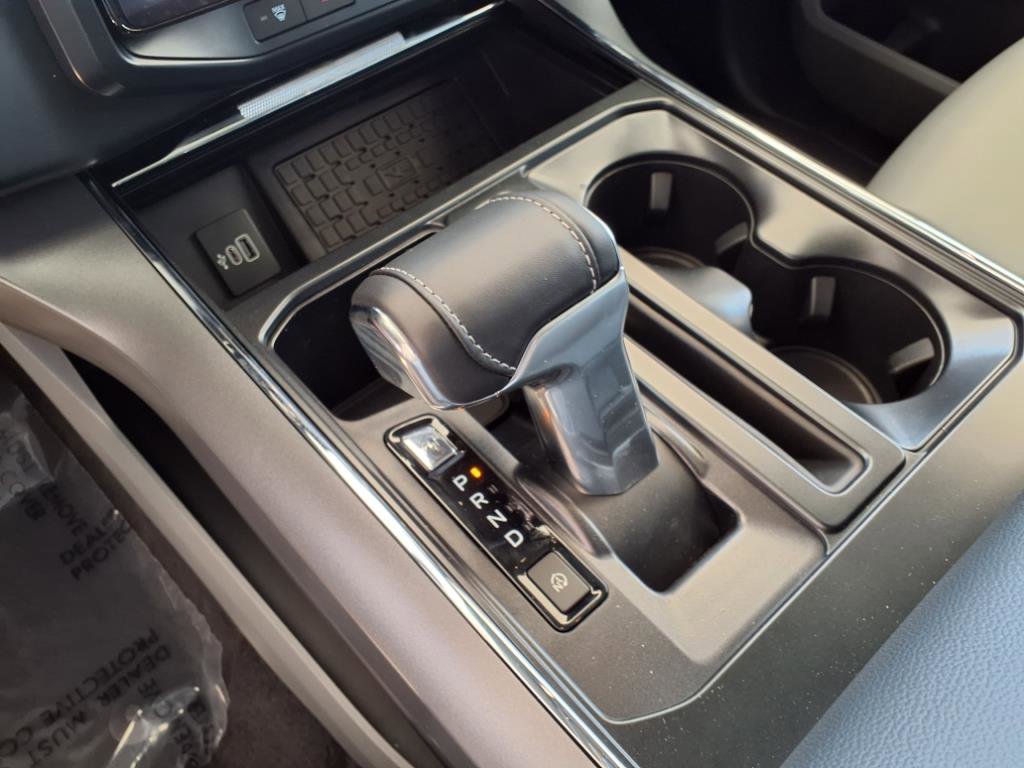 New 2025 Ford F150 Lightning Flash image 34