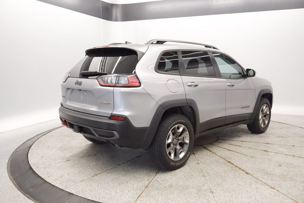 Used 2019 Jeep Cherokee Trailhawk w/ Comfort & Convenience Group AWD/4WD image 5