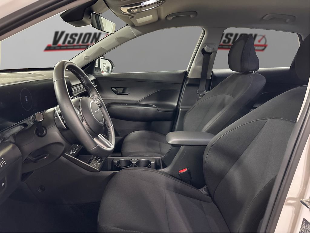 Used 2024 Hyundai Kona SEL w/ Convenience Package image 9