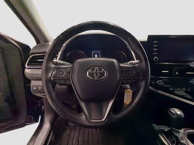 Certified 2022 Toyota Camry SE FWD image 9