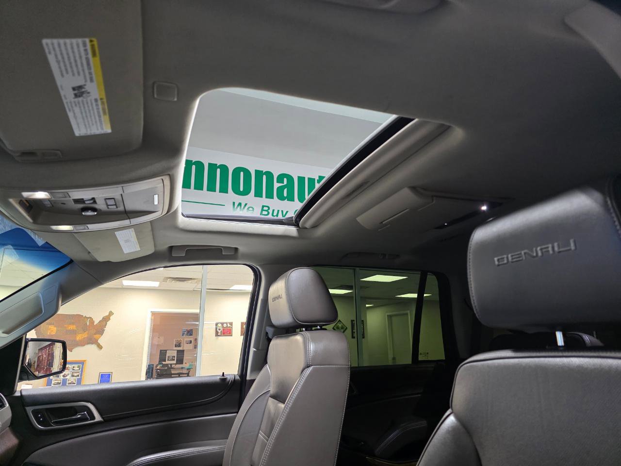 Used 2017 GMC Yukon Denali w/ Open Road Package image 26