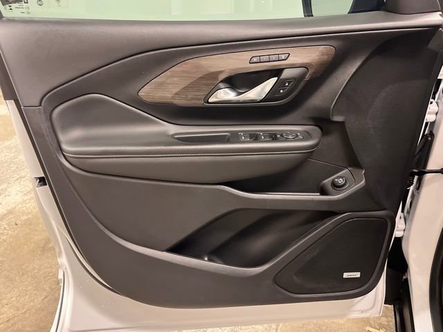Used 2024 GMC Terrain Denali w/ Denali Premium Package image 19